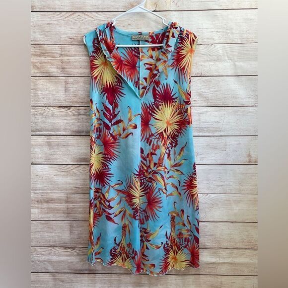 TERRA LUNA Other - ‎TERRA LUNA HOODED COVERUP IN TROPICAL PRINT